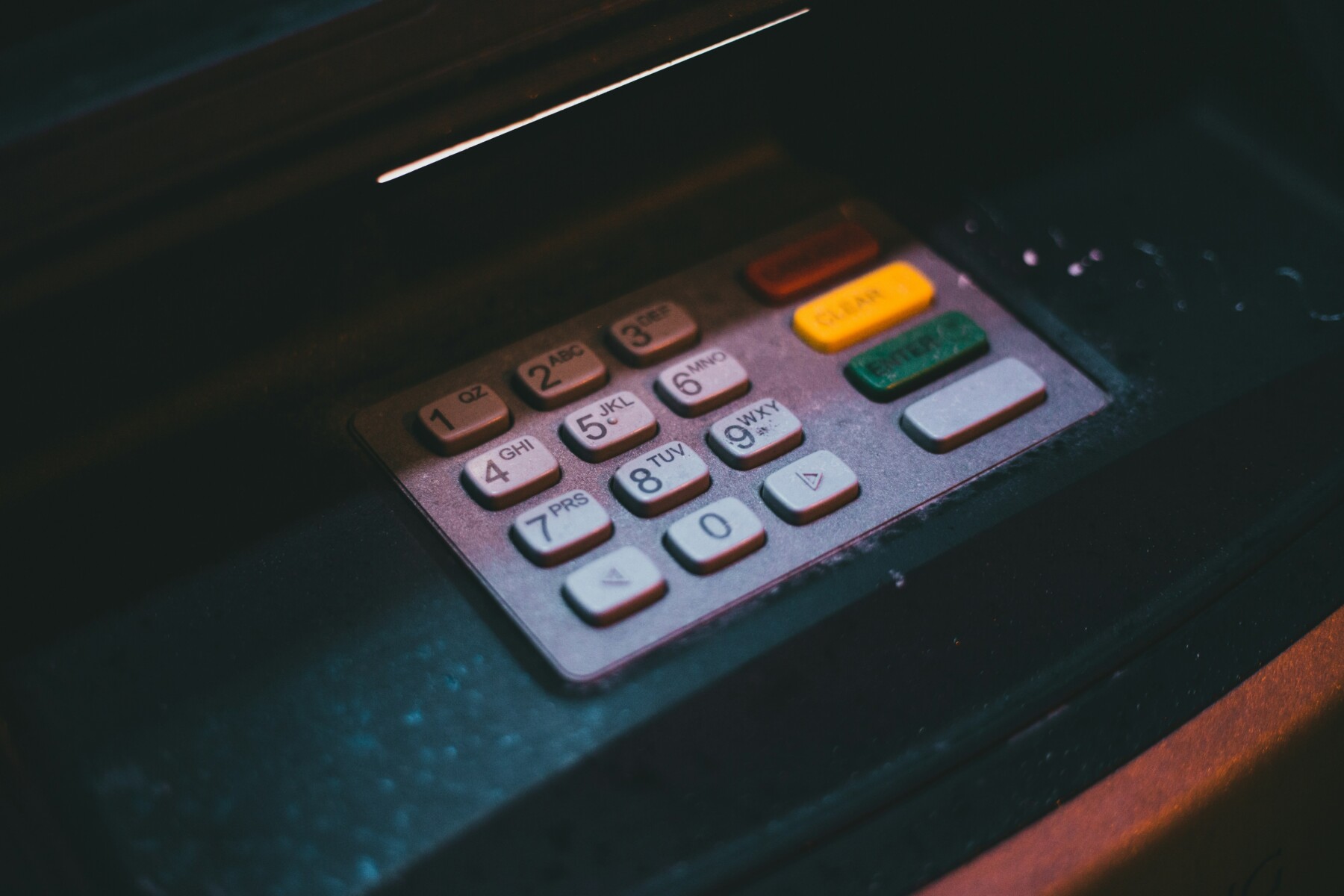 erik-mclean-CdYiBHnksAQ-unsplash